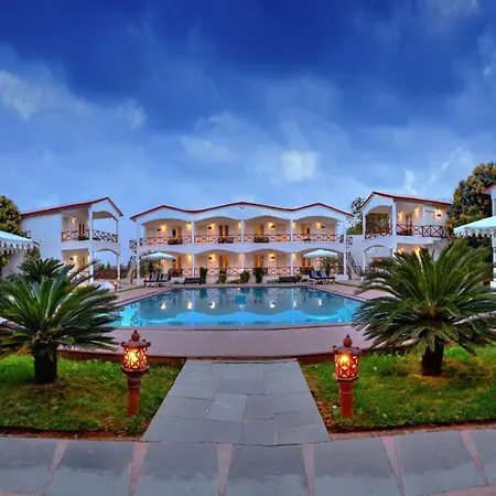 Tiger Den Resort-2